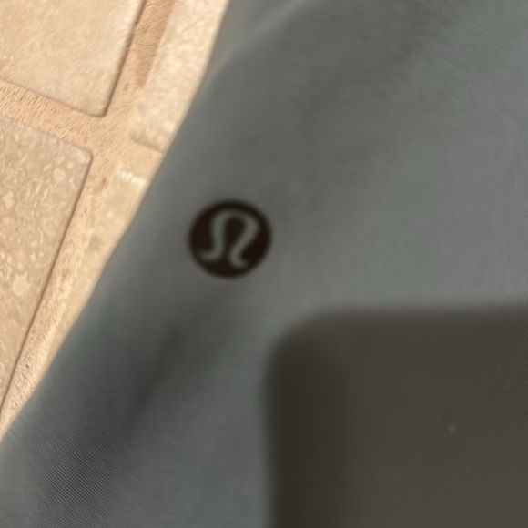 Lululemon on the fly drawstring skirt grey/green size 4 - Picture 11 of 12